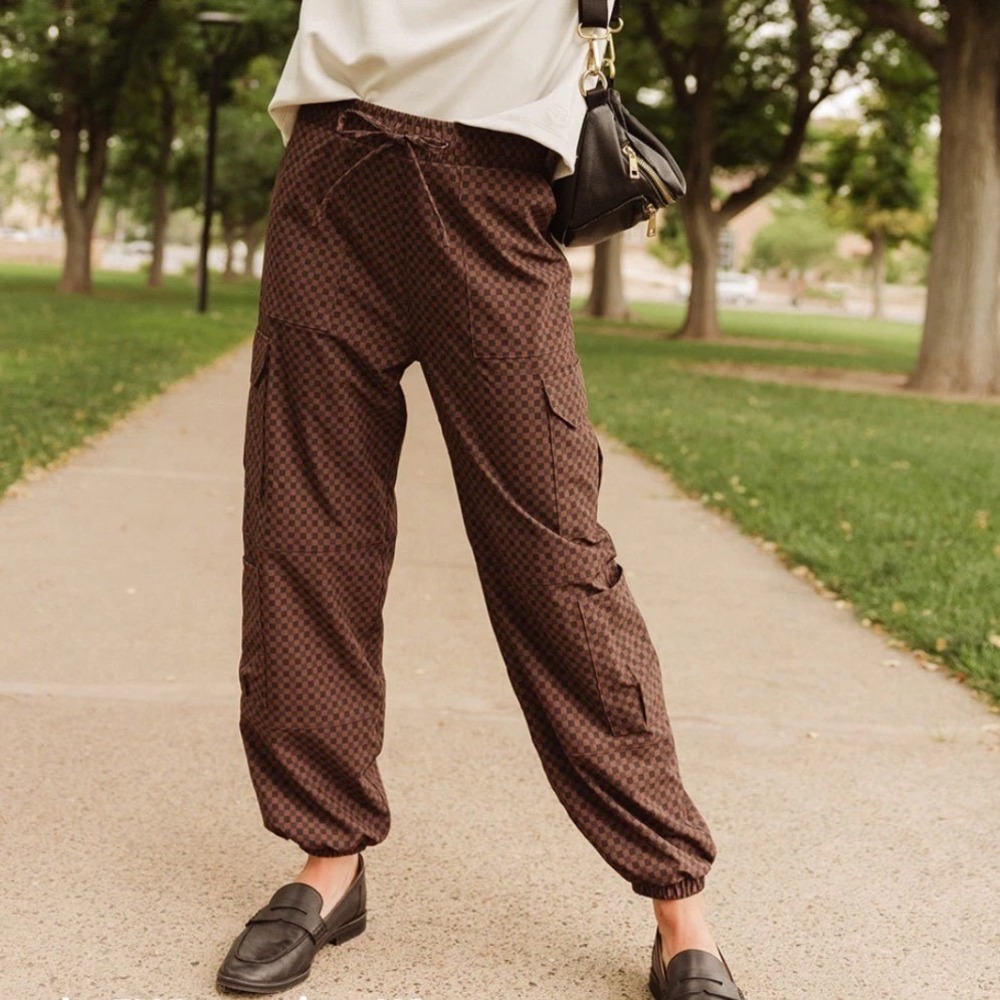 Albion Fit Jetsetter Cargo Joggers Wicker Checkered Brown Pants Medium Tall - Picture 2 of 7